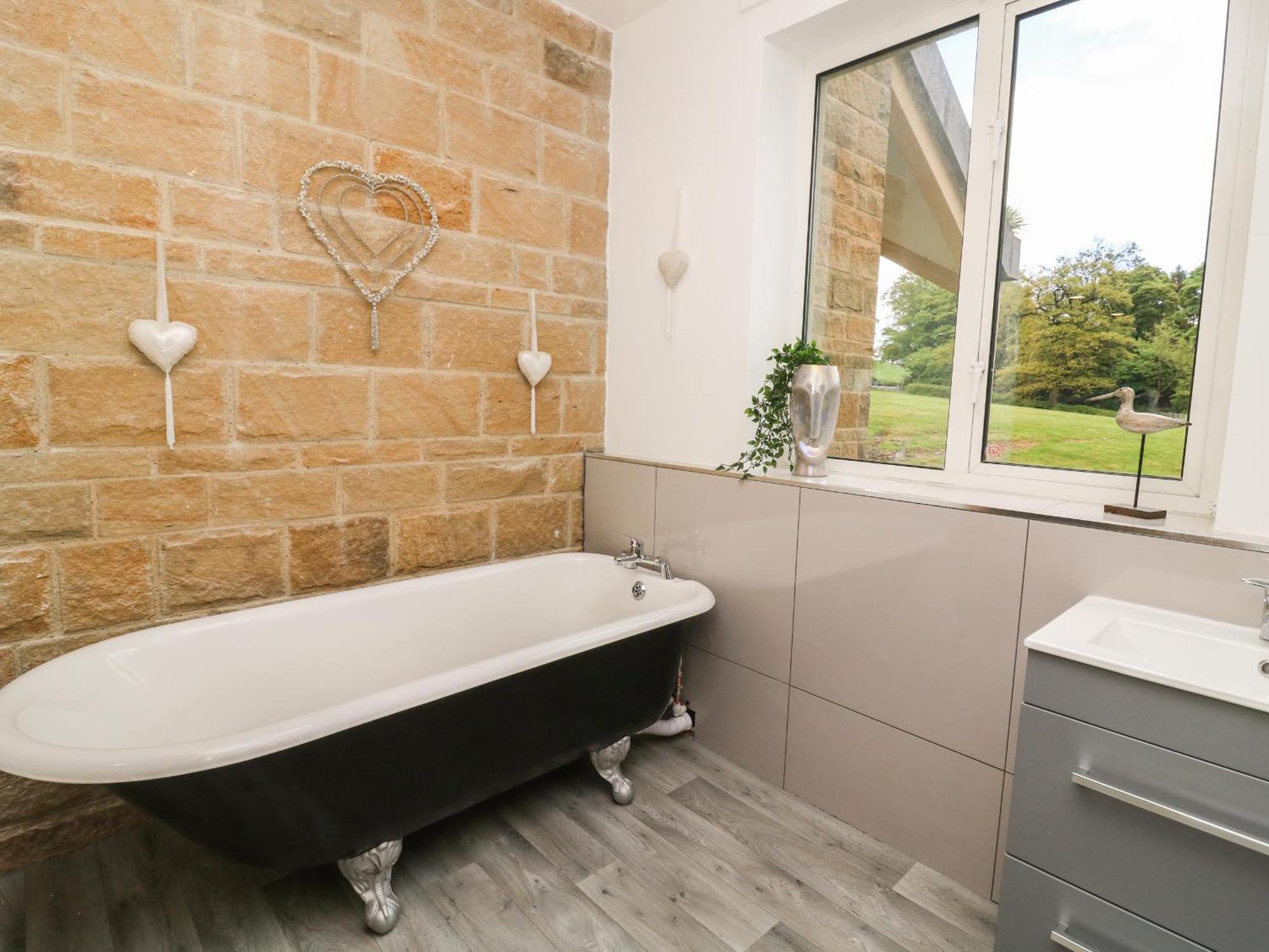 Villa Myddelton Grange Ilkley Exterior foto